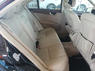 2013 Mercedes-Benz C 250 Sport с VIN WDDGF4HBXDR264988, выставлен на аукционе Copart как лот 65586095 с пробегом 95 168 миль миль и Чистый • Clean title. История ставок и продаж доступна на DreamBid. Изображение 11.