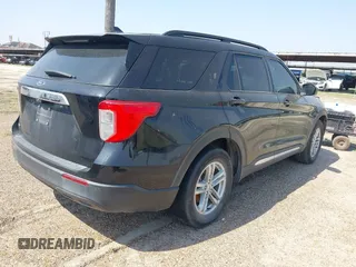 2022 Ford Explorer XLT z VIN 1FMSK7DH1NGA36852, wystawiony jako IAAI lot #41941093 z przebiegiem 40 623 mil mil oraz . Historia ofert i sprzedaży dostępna na DreamBid. Obrazek 4.