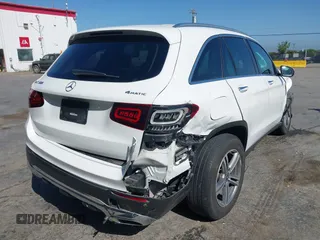 2021 Mercedes-Benz GLC 300 z VIN W1N0G8EB1MF885549, wystawiony jako IAAI lot #42086468 z przebiegiem 45 465 mil mil oraz . Historia ofert i sprzedaży dostępna na DreamBid. Obrazek 4.