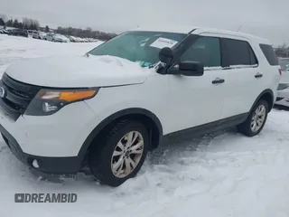 2015 Ford Utility Police Interceptor with VIN 1FM5K8AR3FGC08073, listed as a IAAI auction lot 41491828 with 65,059 mi miles. Bid and sale history available at carsss.com. Image 2.