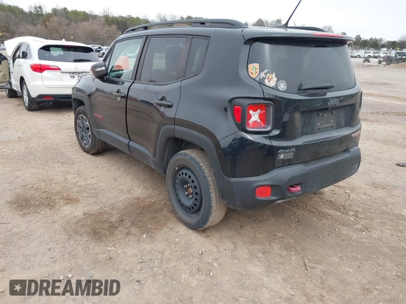 2017 Jeep Renegade Trailhawk z VIN ZACCJBCB9HPG55038, wystawiony jako IAAI lot #41737043 z przebiegiem 103 488 mil mil oraz . Historia ofert i sprzedaży dostępna na DreamBid. Obrazek 3.