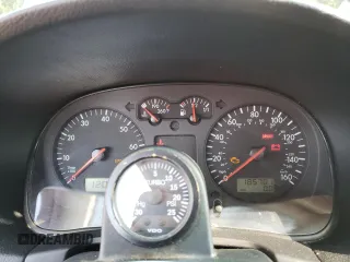 2002 Volkswagen GTI z VIN 9BWDE61J424069045, wystawiony jako Copart lot #67690134 z przebiegiem 185 701 mil mil oraz Nie do naprawy • Non repairable. Historia ofert i sprzedaży dostępna na DreamBid. Obrazek 9.