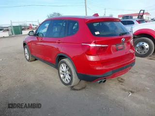 2015 BMW X3 xDrive28i z VIN 5UXWX9C5XF0D52529, wystawiony jako IAAI lot #41538442 z przebiegiem 134 971 mil mil oraz . Historia ofert i sprzedaży dostępna na DreamBid. Obrazek 3.