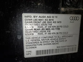 2019 Audi Q7 Premium with VIN WA1AAAF79KD034178, listed as a Copart auction lot 42302375 with 105,163 mi miles and Salvage title. Bid and sale history available at DreamBid. Image 13.