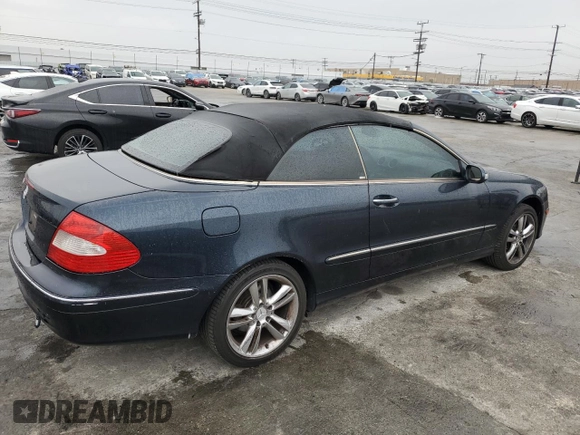 2006 Mercedes-Benz CLK 350 z VIN WDBTK56J96F171256, wystawiony jako Copart lot #47229775 z przebiegiem 194 506 mil mil oraz Szkoda całkowita • Salvage title. Historia ofert i sprzedaży dostępna na DreamBid. Obrazek 3.