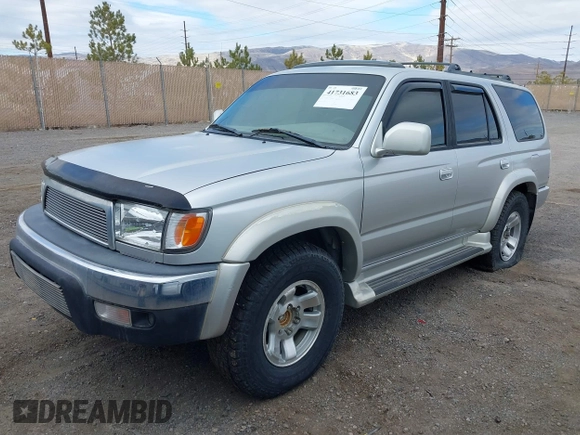2002 Toyota 4Runner SR5 z VIN JT3GN86R720234521, wystawiony jako IAAI lot #41731683 z przebiegiem 205 346 mil mil oraz . Historia ofert i sprzedaży dostępna na DreamBid. Obrazek 2.
