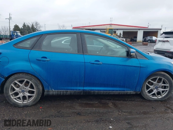 2015 Ford Focus SE с VIN 1FADP3F27FL200927, выставлен на аукционе IAAI как лот 41514911 с пробегом 87 473 миль миль и . История ставок и продаж доступна на DreamBid. Изображение 13.
