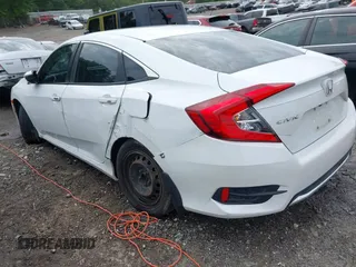 2020 Honda Civic LX с VIN 19XFC2F67LE015275, выставлен на аукционе IAAI как лот 42199717 с пробегом 141 018 миль миль и . История ставок и продаж доступна на DreamBid. Изображение 3.