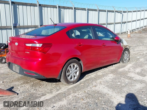 2013 Kia Rio EX z VIN KNADN4A35D6303827, wystawiony jako IAAI lot #41112794 z przebiegiem Nie podano mil oraz . Historia ofert i sprzedaży dostępna na DreamBid. Obrazek 4.