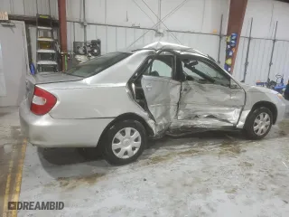 2004 Toyota Camry LE with VIN 4T1BE32K94U915756, listed as a Copart auction lot 50761005 with 404,136 mi miles and Salvage Title. Bid and sale history available at carsss.com. Image 3.