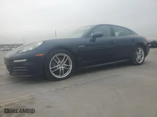 2014 Porsche Panamera with VIN WP0AA2A70EL005200, listed as a Copart auction lot 79413054 with 54,077 mi miles and Salvage Title. Bid and sale history available at carsss.com. Image 1.
