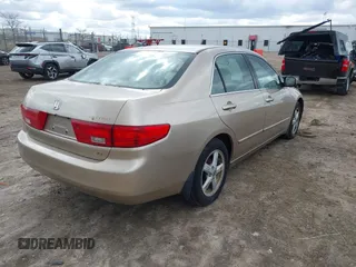 2005 Honda Accord EX with VIN 1HGCM56795A023864, listed as a IAAI auction lot 42041654 with 350,898 mi miles and . Bid and sale history available at DreamBid. Image 4.