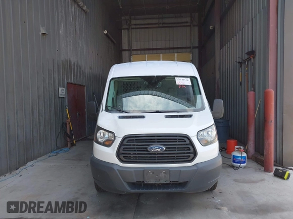 2018 Ford Transit с VIN 1FTYE1CMXJKB42368, выставлен на аукционе IAAI как лот 42449158 с пробегом 115 735 миль миль и . История ставок и продаж доступна на DreamBid. Изображение 11.
