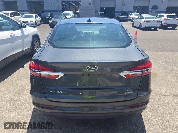 2020 Ford Fusion SE with VIN 3FA6P0LU8LR195683, listed as a IAAI auction lot 42786965 with 71,252 mi miles and . Bid and sale history available at DreamBid. Image 10.