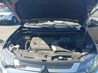 2020 Mitsubishi Outlander GT z VIN JA4JZ4AX4LZ008884, wystawiony jako IAAI lot #41800171 z przebiegiem 59 533 mil mil oraz . Historia ofert i sprzedaży dostępna na DreamBid. Obrazek 10.