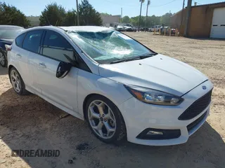 2017 Ford Focus ST with VIN 1FADP3L90HL269513, listed as a IAAI auction lot 42054174 with 77,597 mi miles and . Bid and sale history available at carsss.com. Image 1.