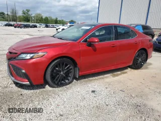 2022 Toyota Camry XSE z VIN 4T1K61AK1NU023439, wystawiony jako Copart lot #55205495 z przebiegiem 26 973 mil mil oraz Szkoda całkowita • Salvage title. Historia ofert i sprzedaży dostępna na DreamBid. Obrazek 1.