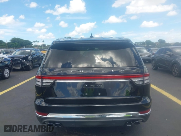 2021 Lincoln Aviator Reserve with VIN 5LM5J7WC0MGL12385, listed as a IAAI auction lot 42472422 with 20,404 mi miles and . Bid and sale history available at DreamBid. Image 16.