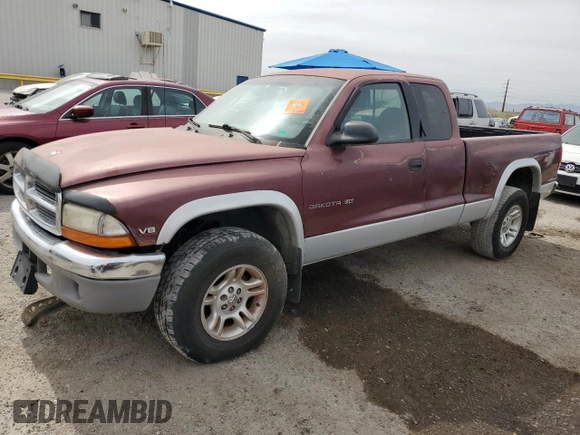 2001 Dodge Dakota Sport z VIN 1B7GG22N81S152399, wystawiony jako Copart lot #58543135 z przebiegiem 218 133 mil mil oraz Szkoda całkowita • Salvage title. Historia ofert i sprzedaży dostępna na DreamBid. Obrazek 1.