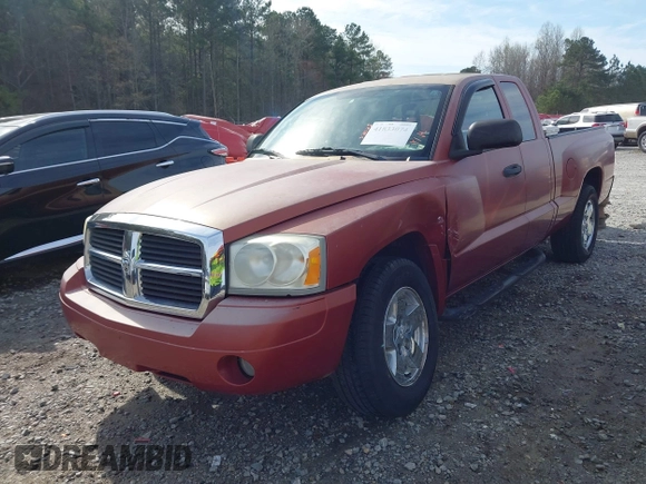 2006 Dodge Dakota SLT with VIN 1D7HE42K26S532685, listed as a IAAI auction lot 41833074 with 110,524 mi miles and . Bid and sale history available at carsss.com. Image 18.