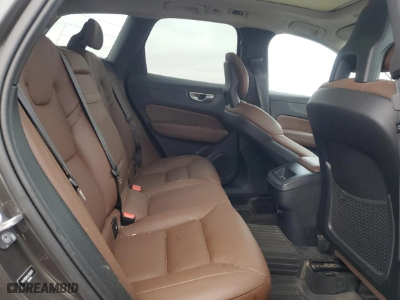 2018 Volvo XC60 Momentum with VIN YV4102RK5J1030611, listed as a Copart auction lot 85079834 with 46,809 mi miles and Salvage Title. Bid and sale history available at carsss.com. Image 11.