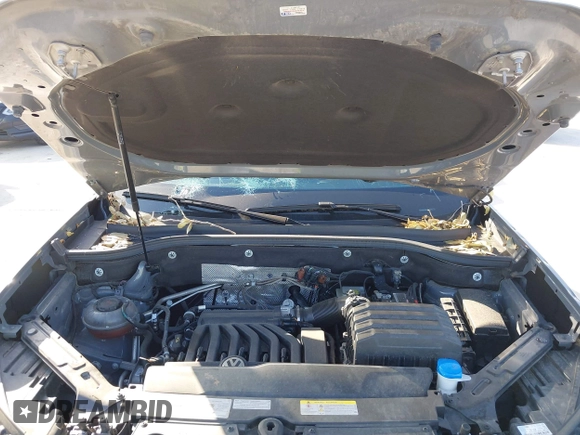 2023 Volkswagen Atlas SEL Premium R-Line with VIN 1V2FE2CA0PC224677, listed as a IAAI auction lot 41991931 with 22,620 mi miles and . Bid and sale history available at DreamBid. Image 10.
