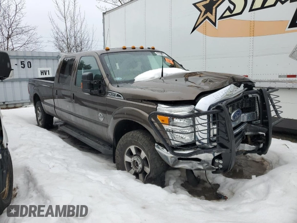 2015 Ford F-350 Platinum with VIN 1FT8W3BT9FEC93645, listed as a Copart auction lot 43228495 with 297,736 mi miles and Salvage Title. Bid and sale history available at DreamBid. Image 4.