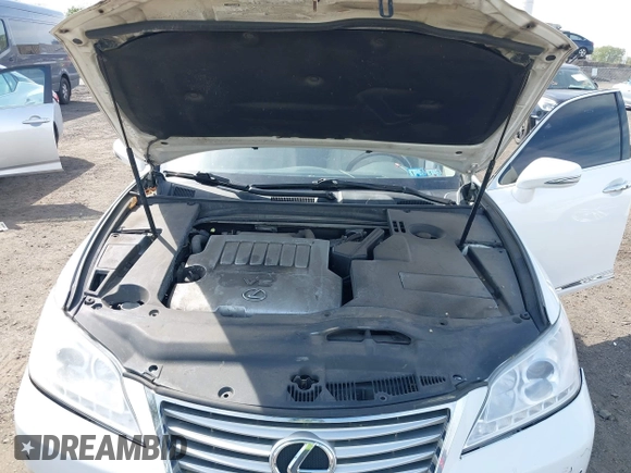 2012 Lexus ES with VIN JTHBK1EG6C2503408, listed as a IAAI auction lot 42139319 with 221,281 mi miles. Bid and sale history available at carsss.com. Image 10.