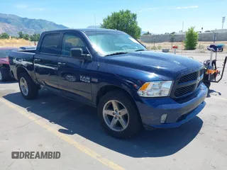2017 Ram 1500 Express z VIN 3C6RR7KT7HG742665, wystawiony jako IAAI lot #39765855 z przebiegiem 96 386 mil mil oraz . Historia ofert i sprzedaży dostępna na DreamBid. Obrazek 1.