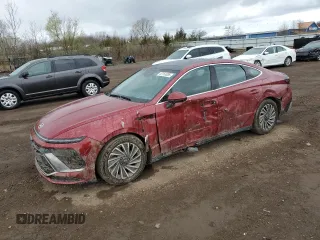 2024 Hyundai Sonata Hybrid Limited with VIN KMHL54JJ3RA092091, listed as a Copart auction lot 53153085 with 10,160 mi miles and Salvage Title. Bid and sale history available at carsss.com. Image 1.