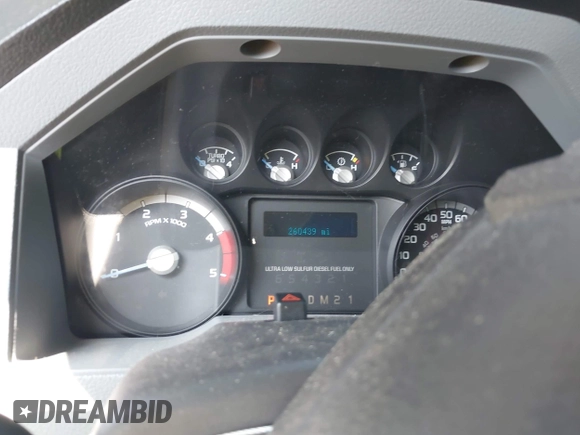 2013 Ford F-250 XLT with VIN 1FTBF2BT6DEA53417, listed as a IAAI auction lot 42331115 with 260,439 mi miles and . Bid and sale history available at DreamBid. Image 14.