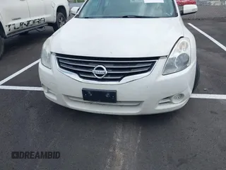 2012 Nissan Altima 2.5 with VIN 1N4AL2AP5CN436438, listed as a IAAI auction lot 42061291 with 165,938 mi miles and . Bid and sale history available at DreamBid. Image 6.