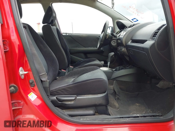 2007 Honda Fit Sport z VIN JHMGD38617S012202, wystawiony jako IAAI lot #42440286 z przebiegiem 134 695 mil mil oraz . Historia ofert i sprzedaży dostępna na DreamBid. Obrazek 5.