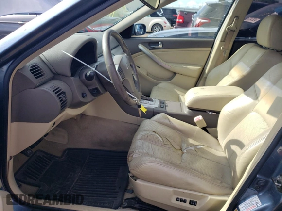 2006 Infiniti G35 with VIN JNKCV51F16M610696, listed as a Copart auction lot 68944054 with 146,482 mi miles and Salvage Title. Bid and sale history available at DreamBid. Image 7.