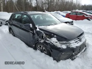 2022 Volkswagen Tiguan S z VIN 3VV0B7AX5NM132255, wystawiony jako Copart lot #43942605 z przebiegiem 90 460 mil mil oraz Tytuł czysty. Historia ofert i sprzedaży dostępna na DreamBid. Obrazek 4.