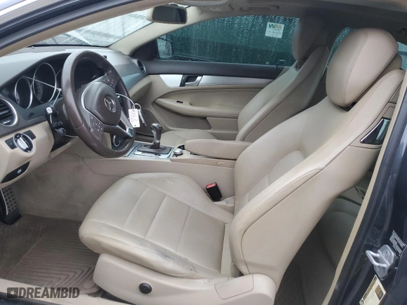 2013 Mercedes-Benz C-Class C 250 with VIN WDDGJ4HB5DG061341, listed as a Copart auction lot 89292125 with 116,843 mi miles and Salvage Title. Bid and sale history available at carsss.com. Image 7.