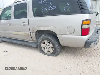 2004 Chevrolet Suburban LT with VIN 1GNEC16Z34J268718, listed as a IAAI auction lot 42078372 with 433,488 mi miles and . Bid and sale history available at DreamBid. Image 6.