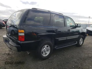 2004 Chevrolet Tahoe LS with VIN 1GNEC13V24R305650, listed as a Copart auction lot 44187625 with 82,000 mi miles and Salvage Title. Bid and sale history available at carsss.com. Image 3.
