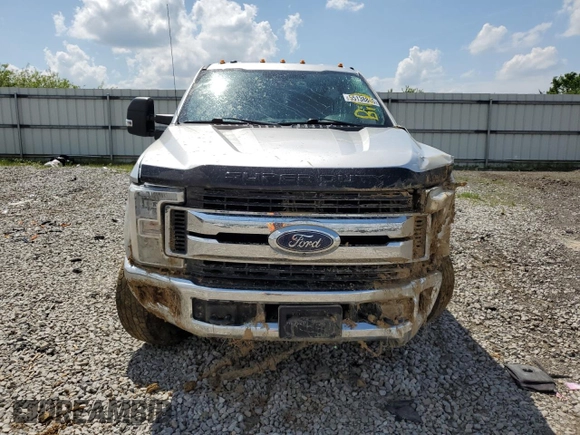 2019 Ford F-350 XL with VIN 1FT8W3BT3KEE03423, listed as a Copart auction lot 55138845 with Not provided miles and Salvage title. Bid and sale history available at DreamBid. Image 5.
