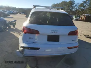 2020 Audi Q5 Premium with VIN WA1ANAFY8L2012649, listed as a Copart auction lot 73725872 with 39,477 mi miles. Bid and sale history available at carsss.com. Image 6.
