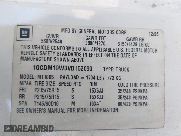 1997 Chevrolet Astro Cargo Van with VIN 1GCDM19W3VB162090, listed as a IAAI auction lot 42019388 with 238,724 mi miles. Bid and sale history available at carsss.com. Image 9.