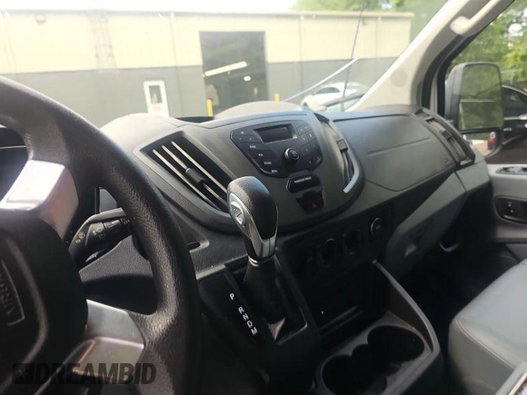 2018 Ford Transit with VIN 1FTYE1CM0JKB31086, listed as a IAAI auction lot 42566600 with 198,833 mi miles and . Bid and sale history available at DreamBid. Image 1.