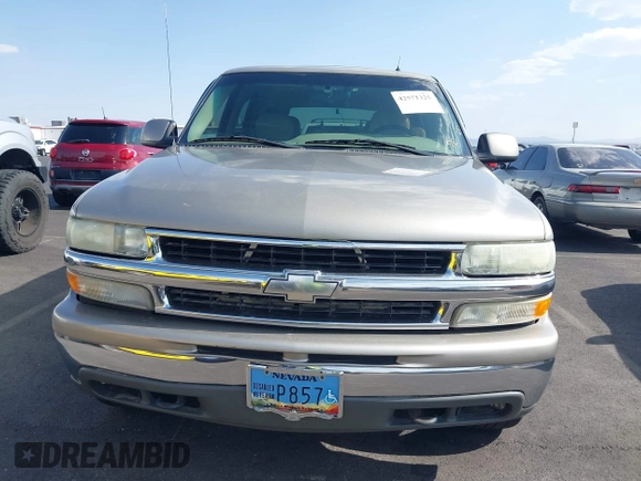 2002 Chevrolet Tahoe LS with VIN 1GNEC13ZX2J265803, listed as a IAAI auction lot 42571325 with 265,954 mi miles and . Bid and sale history available at DreamBid. Image 6.
