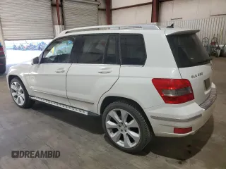 2011 Mercedes-Benz GLK 350 with VIN WDCGG8HB5BF637197, listed as a Copart auction lot 76940104 with 88,592 mi miles and Clean Title. Bid and sale history available at DreamBid. Image 2.