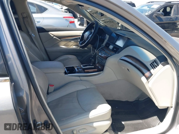 2011 Infiniti M with VIN JN1BY1AP7BM321776, listed as a IAAI auction lot 42320450 with 117,831 mi miles and . Bid and sale history available at DreamBid. Image 5.