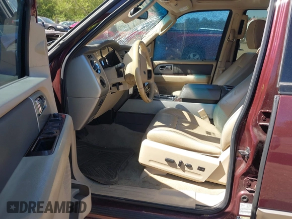 2011 Ford Expedition XLT with VIN 1FMJU1H50BEF30677, listed as a IAAI auction lot 41853877 with 155,105 mi miles and . Bid and sale history available at DreamBid. Image 5.