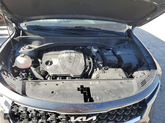 2022 Kia Sorento LX z VIN 5XYRGDLC3NG159872, wystawiony jako Copart lot #47370805 z przebiegiem 21 328 mil mil oraz Szkoda całkowita • Salvage title. Historia ofert i sprzedaży dostępna na DreamBid. Obrazek 12.