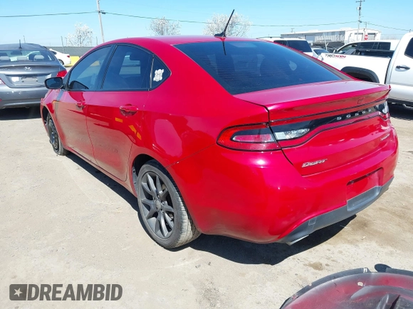 2016 Dodge Dart SXT z VIN 1C3CDFBB8GD701170, wystawiony jako IAAI lot #41885491 z przebiegiem 108 658 mil mil oraz . Historia ofert i sprzedaży dostępna na DreamBid. Obrazek 3.