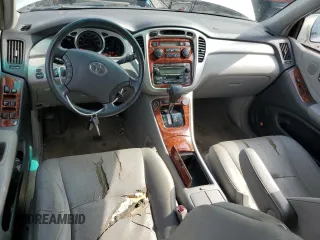 2006 Toyota Highlander z VIN JTEDW21A060013936, wystawiony jako Copart lot #60547105 z przebiegiem 234 848 mil mil oraz Czysty tytuł • Clean title. Historia ofert i sprzedaży dostępna na DreamBid. Obrazek 8.
