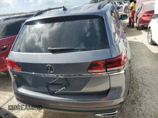 2022 Volkswagen Atlas SE with VIN 1V2DP2CA5NC509101, listed as a Copart auction lot 76972414 with 17,509 mi miles and Salvage title. Bid and sale history available at DreamBid. Image 6.